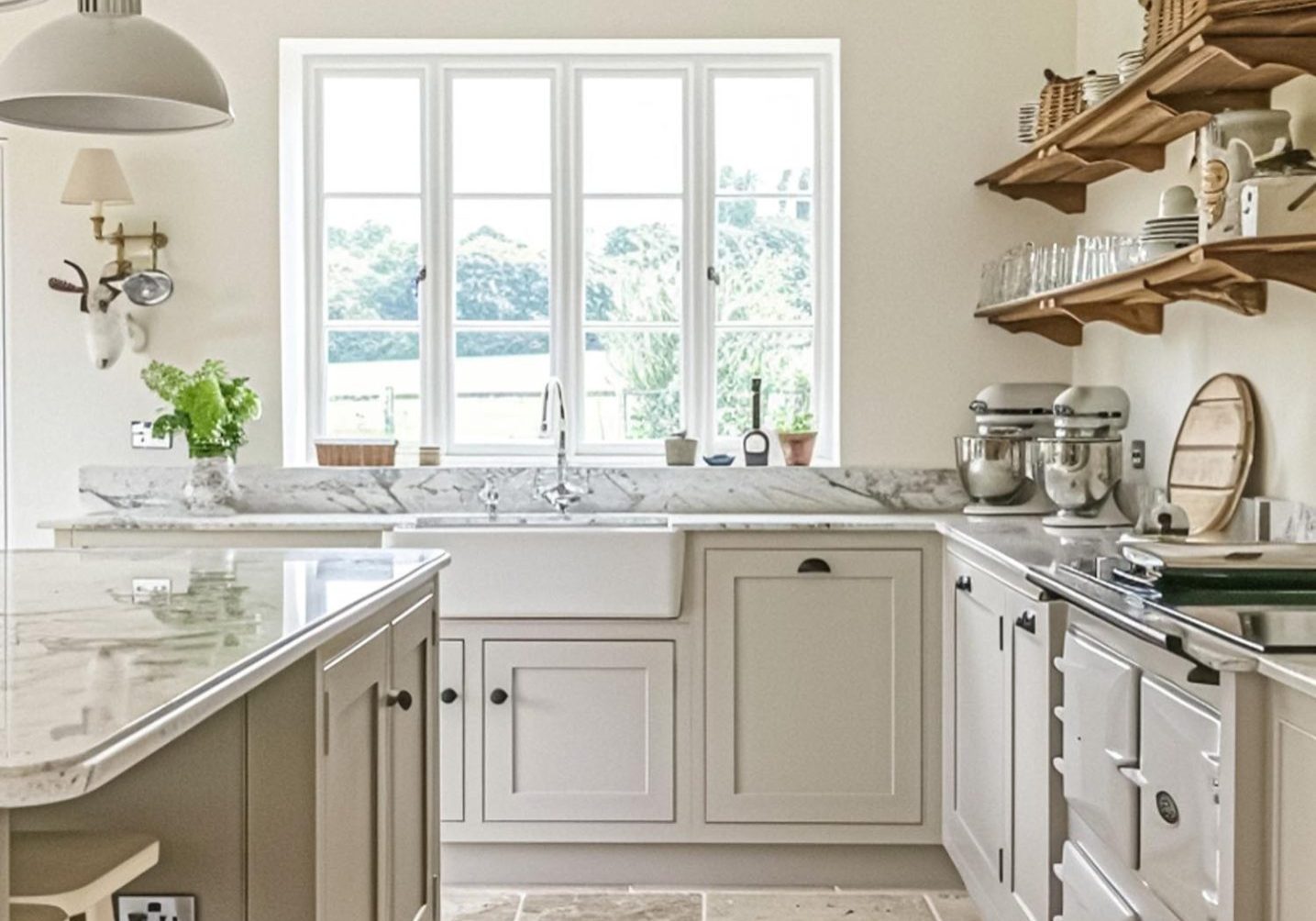 country style neutral kitchen